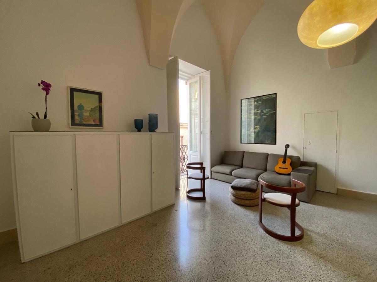 Palazzo Rossi Apartment Lecce Extérieur photo